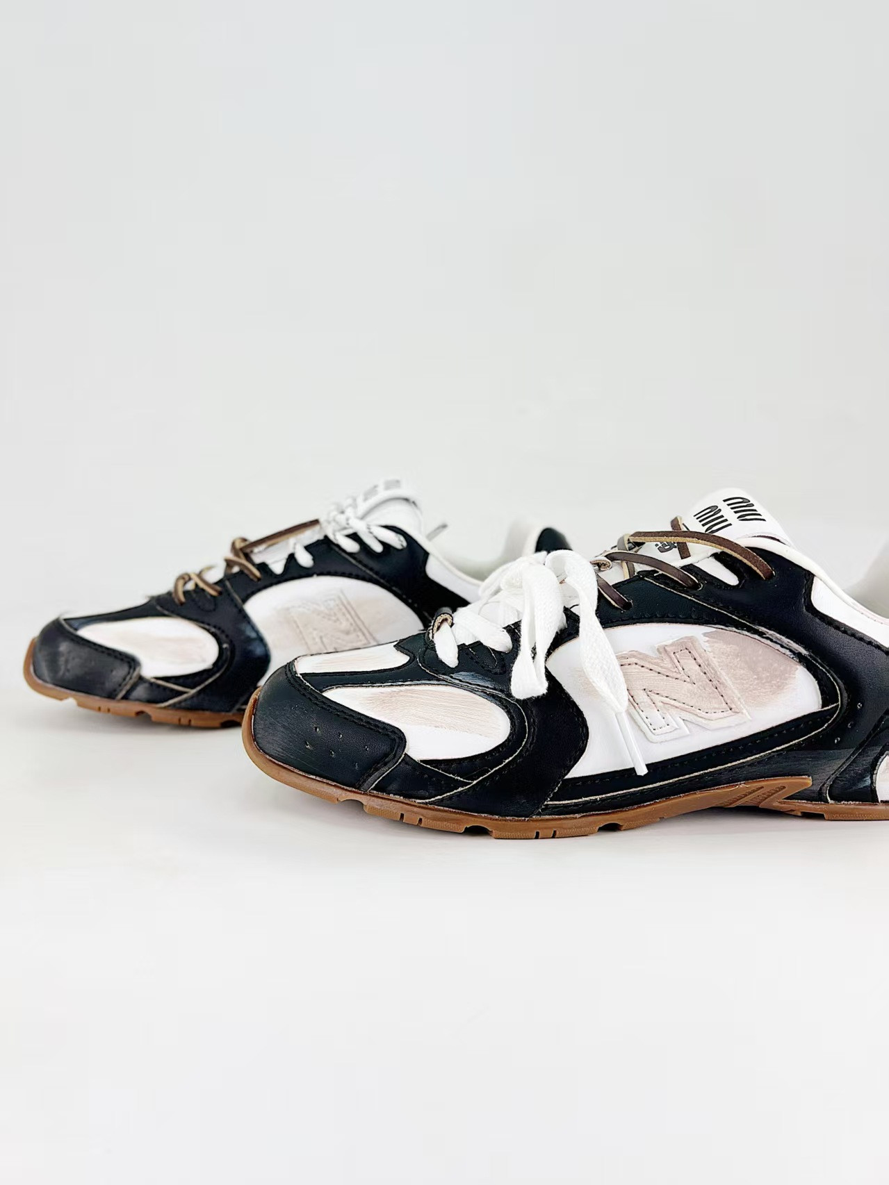 UA New Balance 530 SL Miu Miu