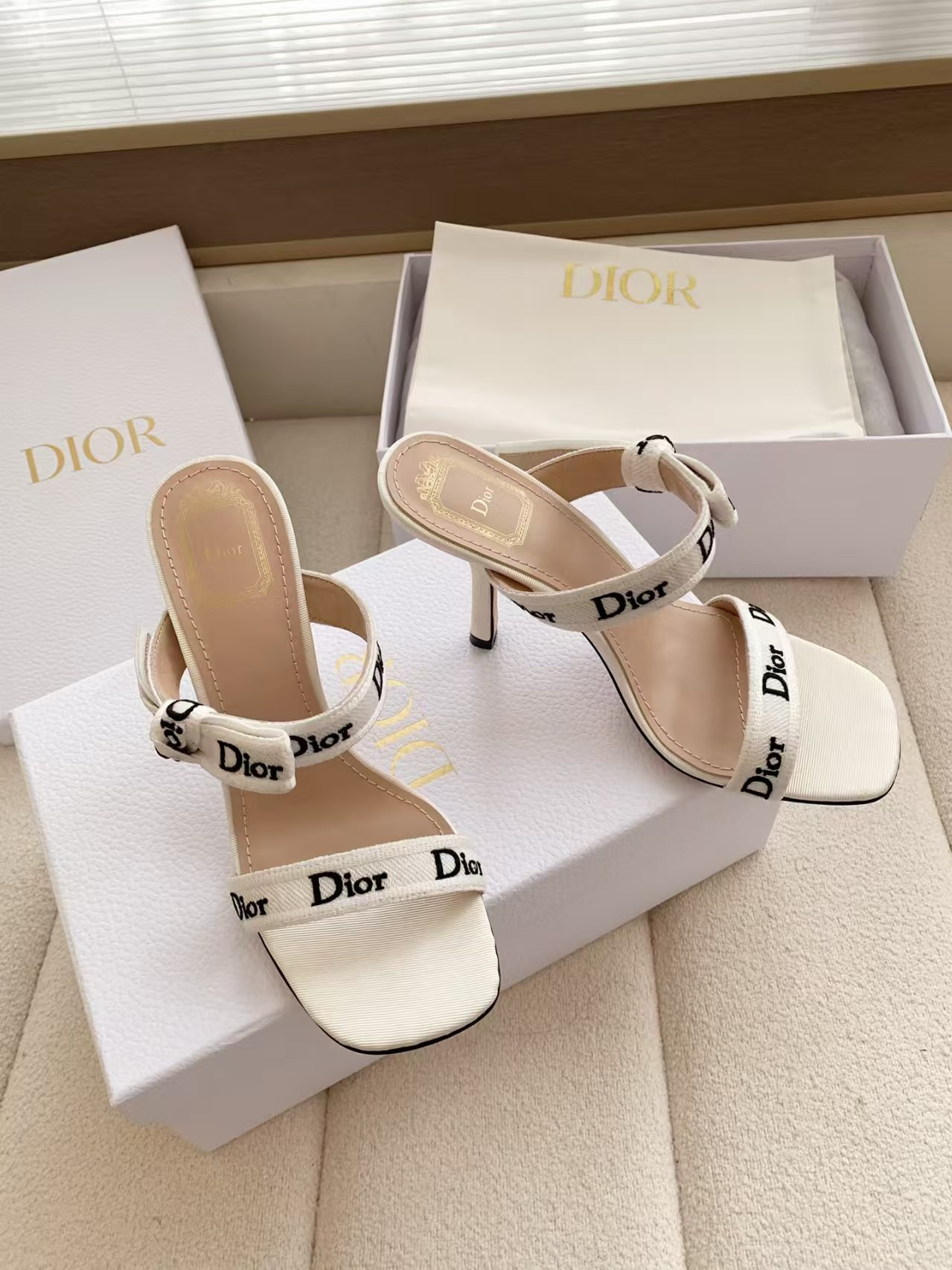 UA Dior Heeled Sandal