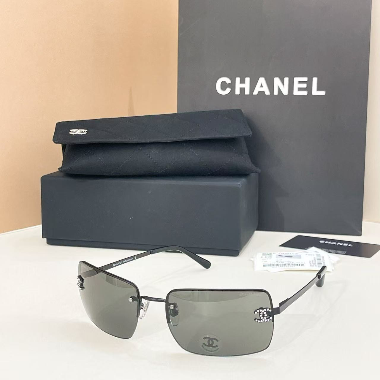 Chanel crystal logo Glasses