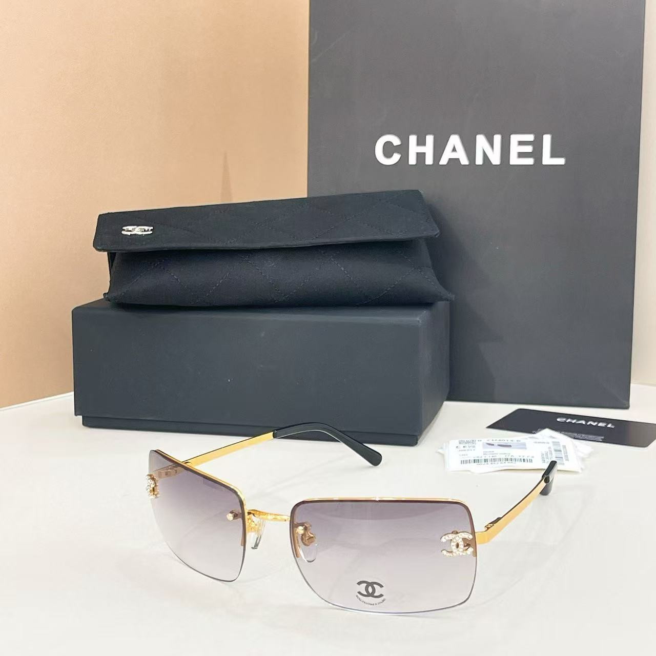 Chanel crystal logo Glasses
