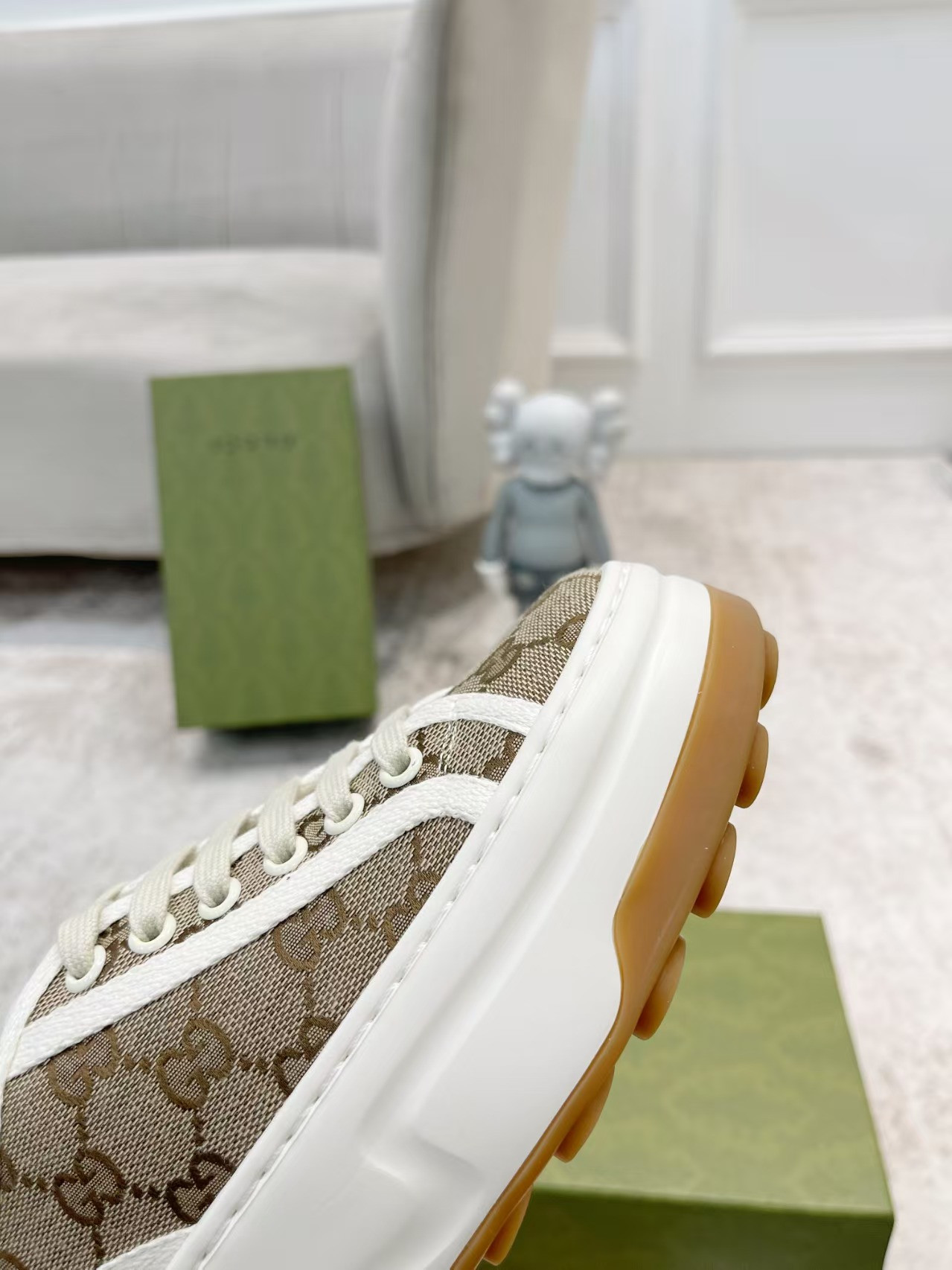 UA Gucci GG Sneaker