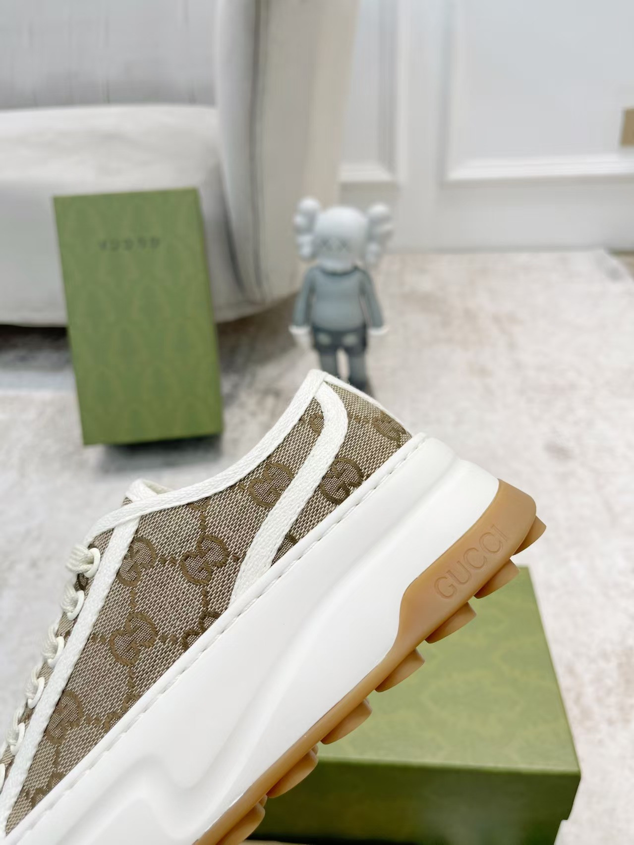 UA Gucci GG Sneaker