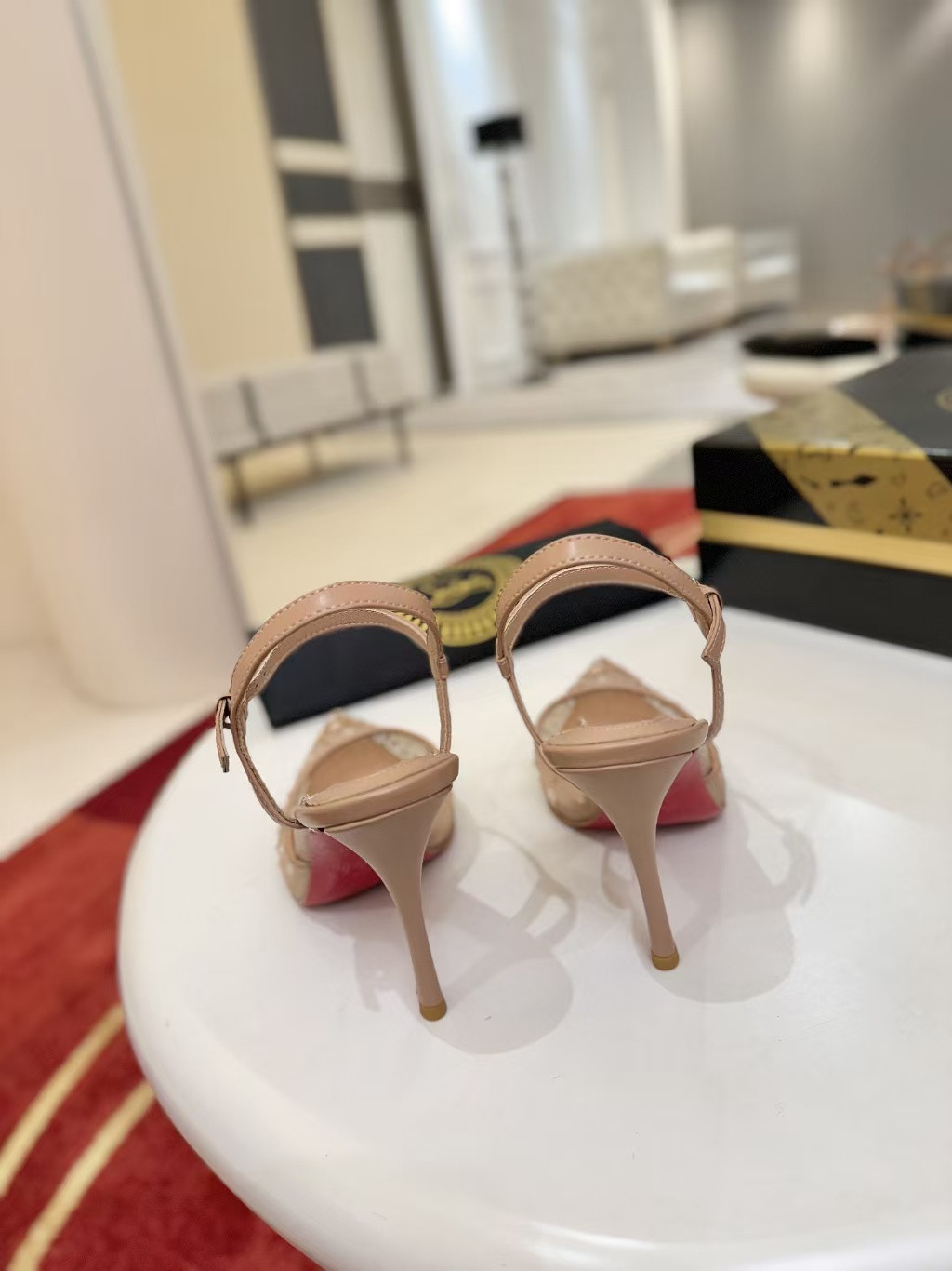 UA Christian Louboutin Miss Z Riviera Strass Pumps 8.5cm Heel