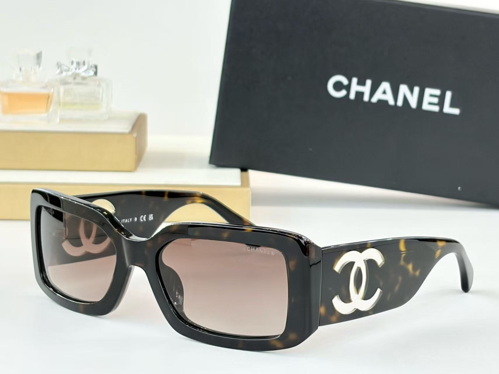 Chanel Glasses CH5526 61-20-140