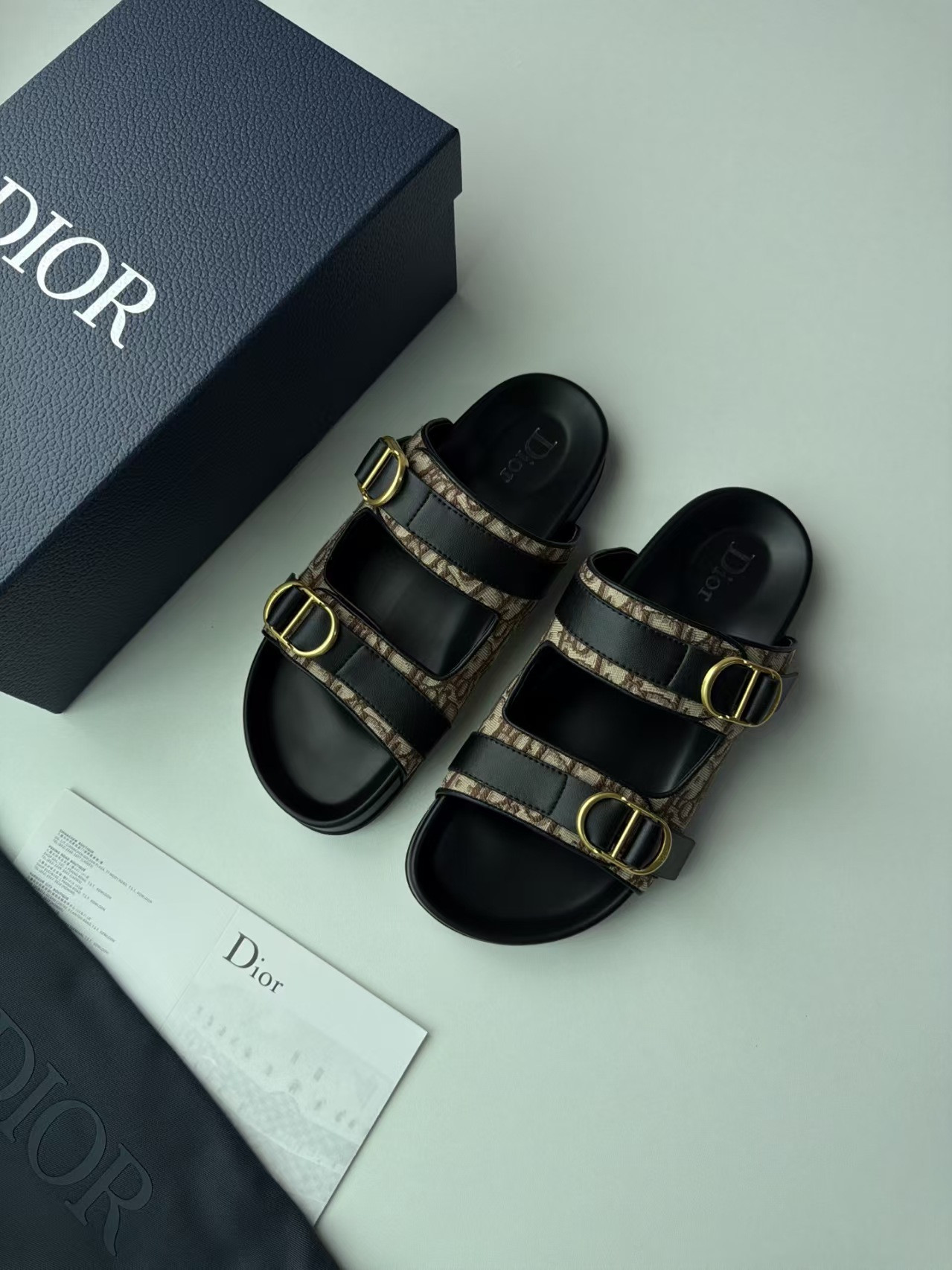 UA Dior Aqua Sandaal