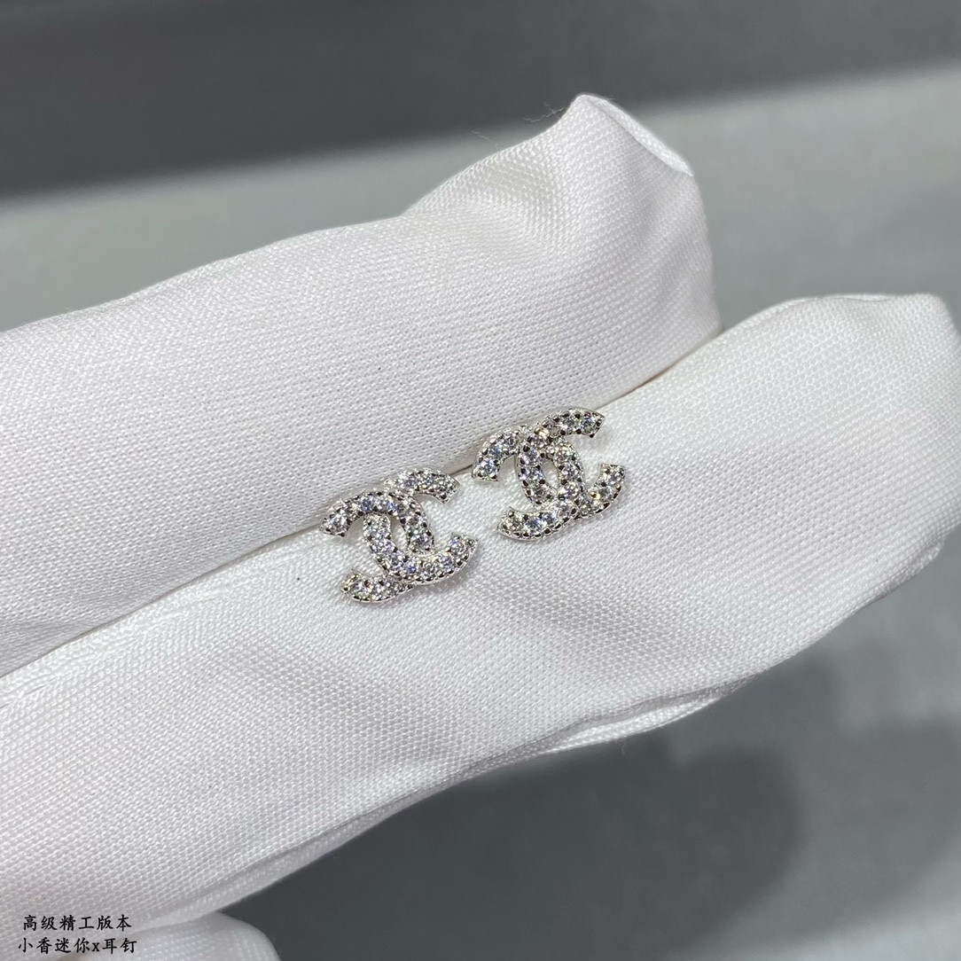 Ch**el Mini Ch**el Earrings