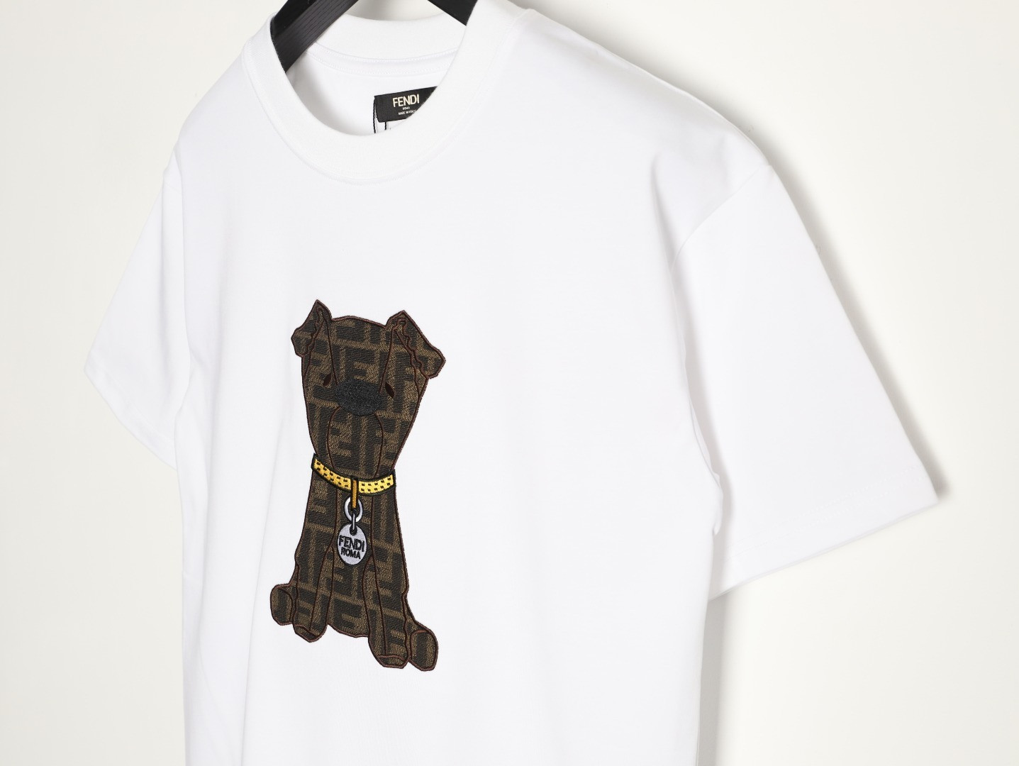 FENDI 26ss Short-sleeved T-shirt
