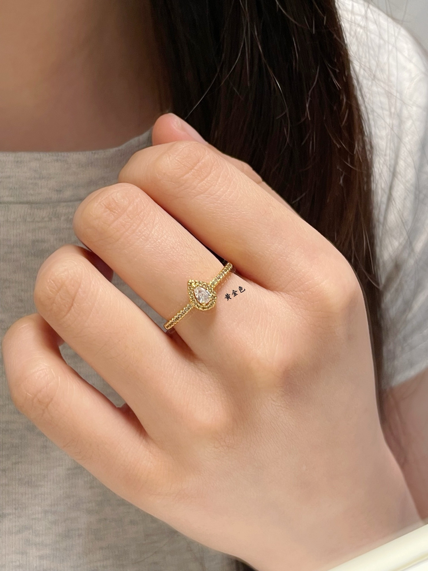 Messika Single Teardrop Full D1am0nd Ring