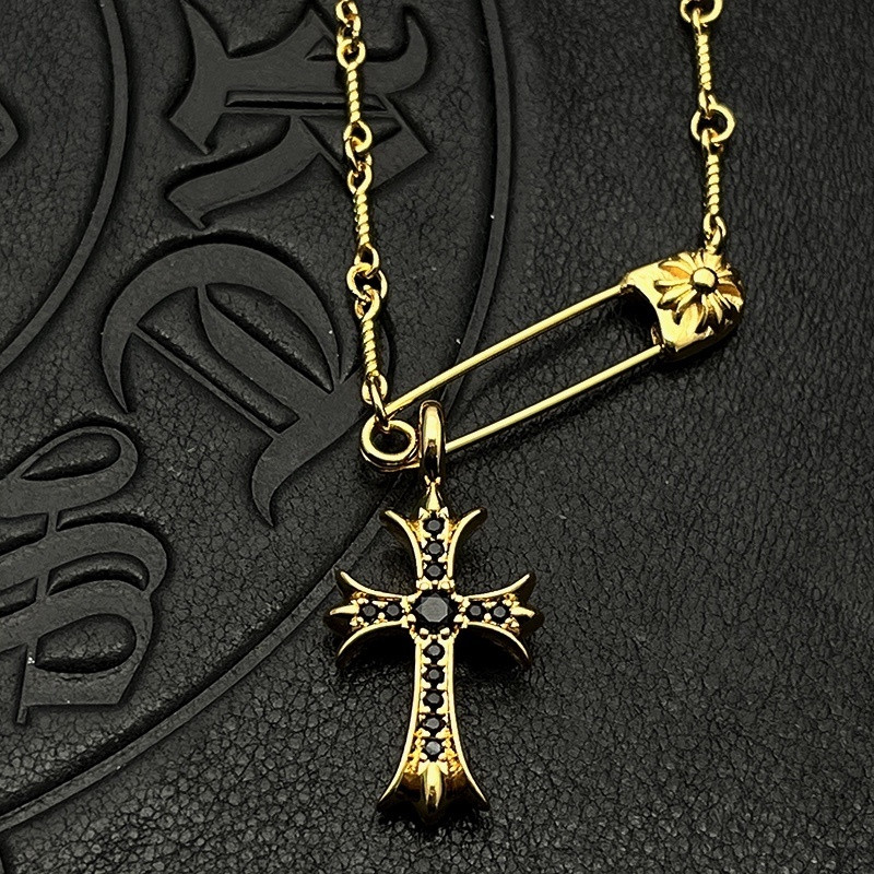 Ch*0me He**ts Twisted Cross Pin Necklace (Chain length 45+5cm)