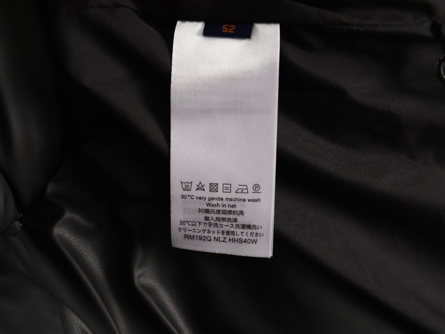 L0vis Vvtt0n Short Puffer jacket