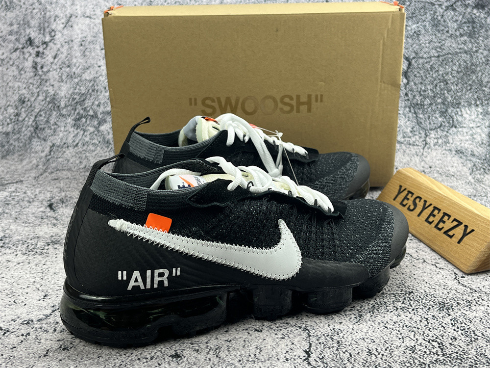 UA II OFF-WHITE X AIR VAPORMAX 