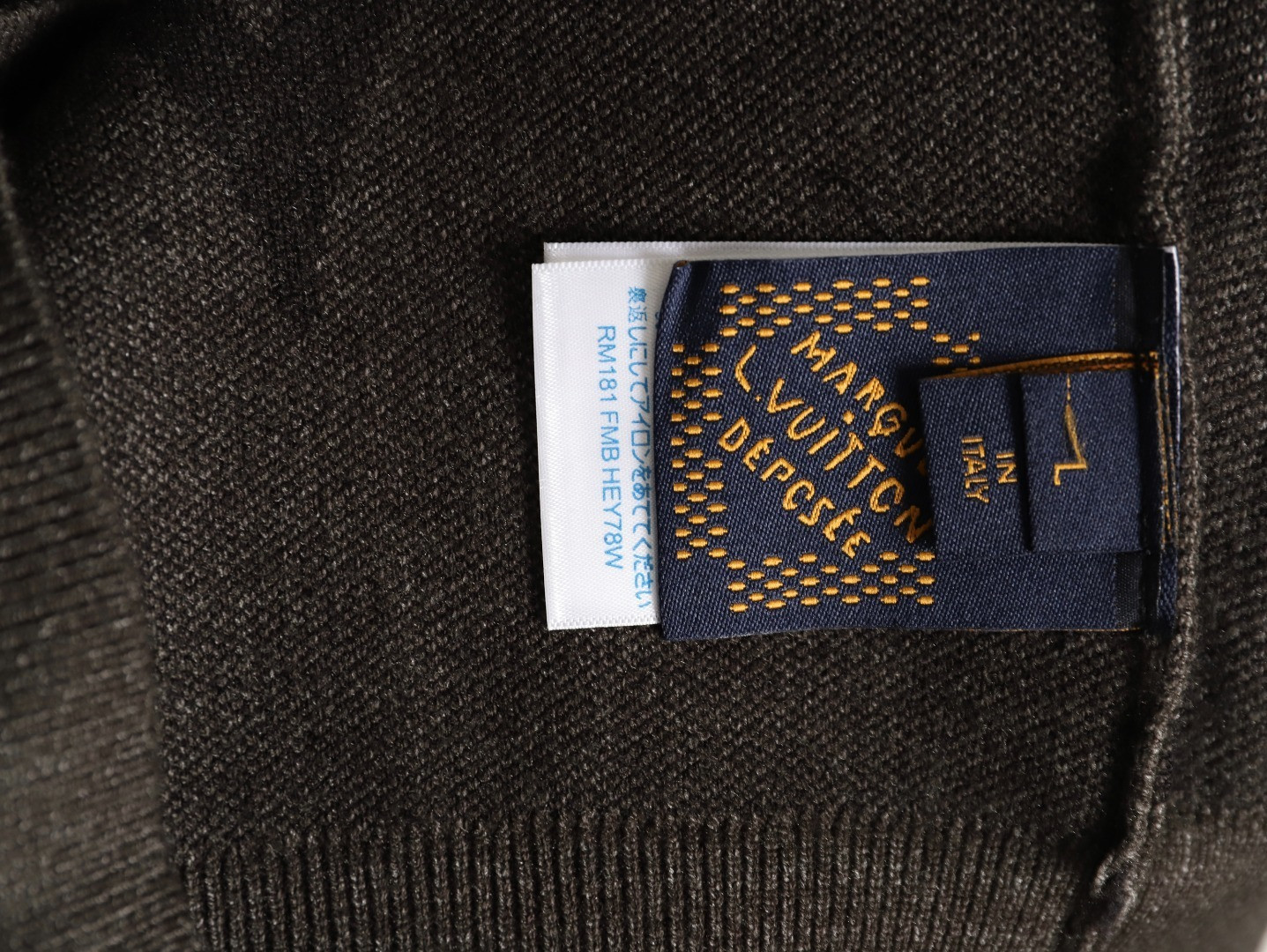 L0vis Vvtt0n 25Fw Knitting Sweaters