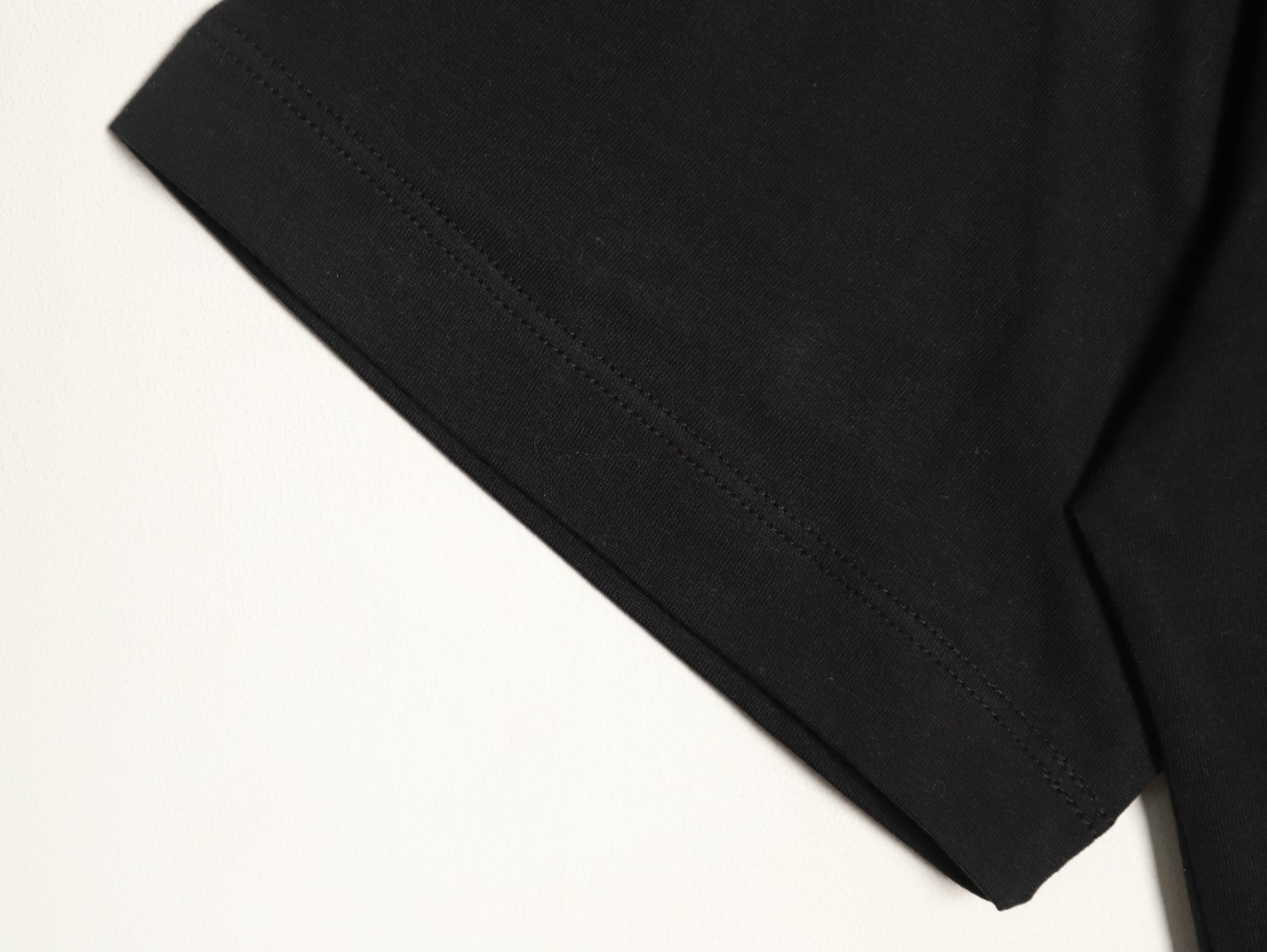 MAISON MARGIELA MM6 Short-sleeved T-shirt