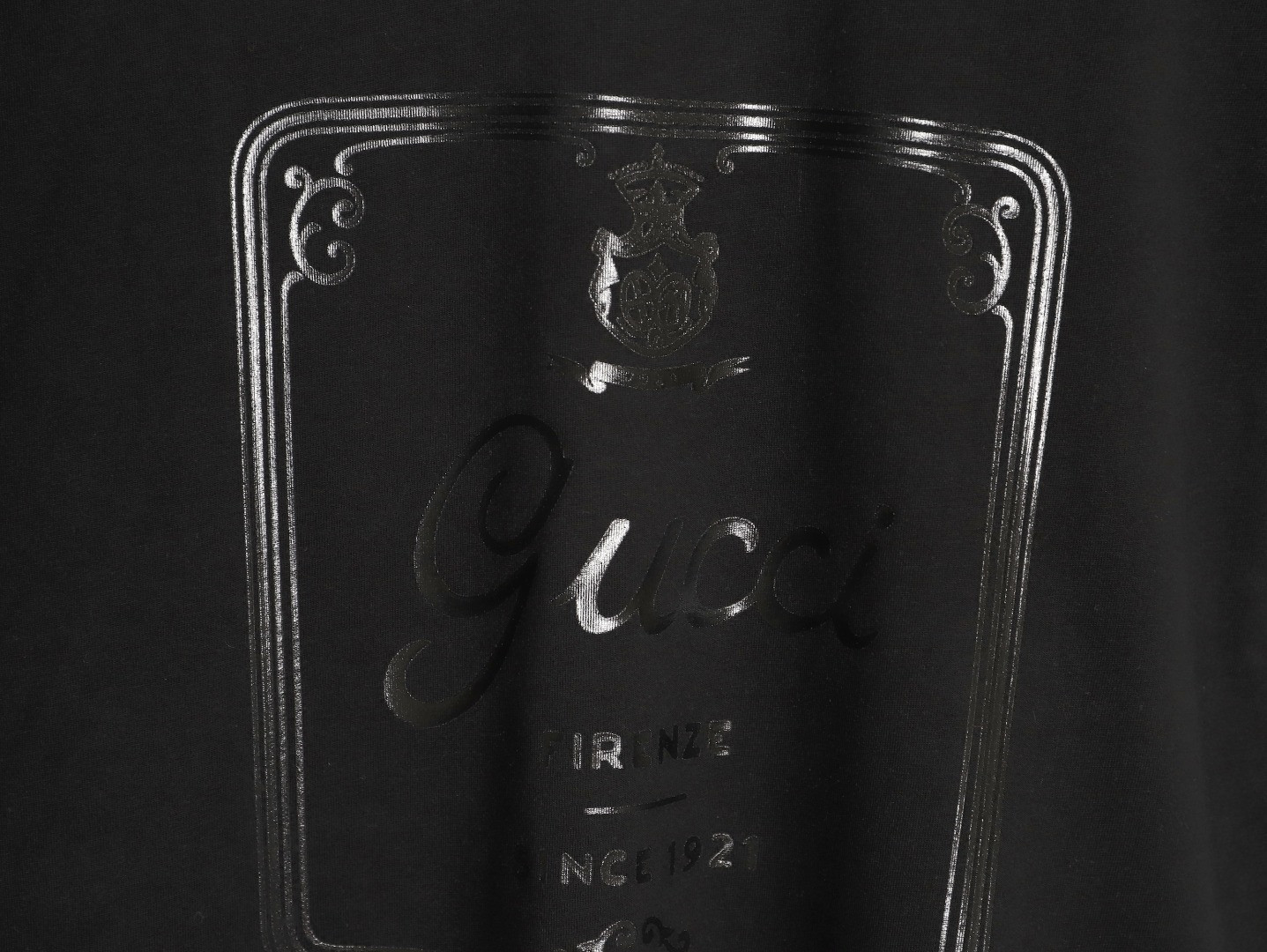 GUCCI GUC Short-sleeved T-shirt