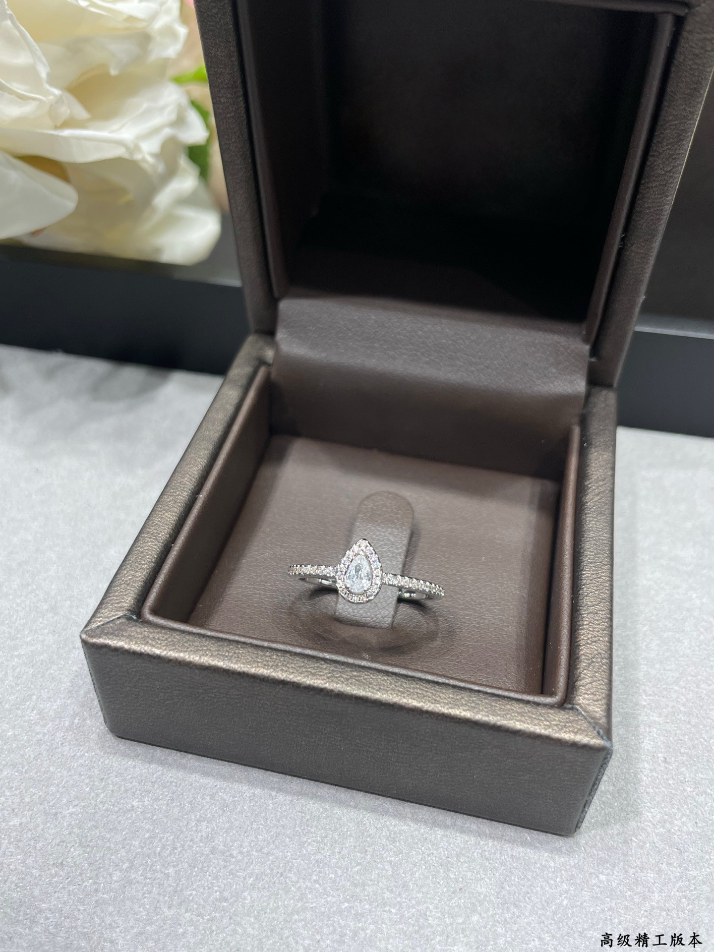 Messika Single Teardrop Full D1am0nd Ring