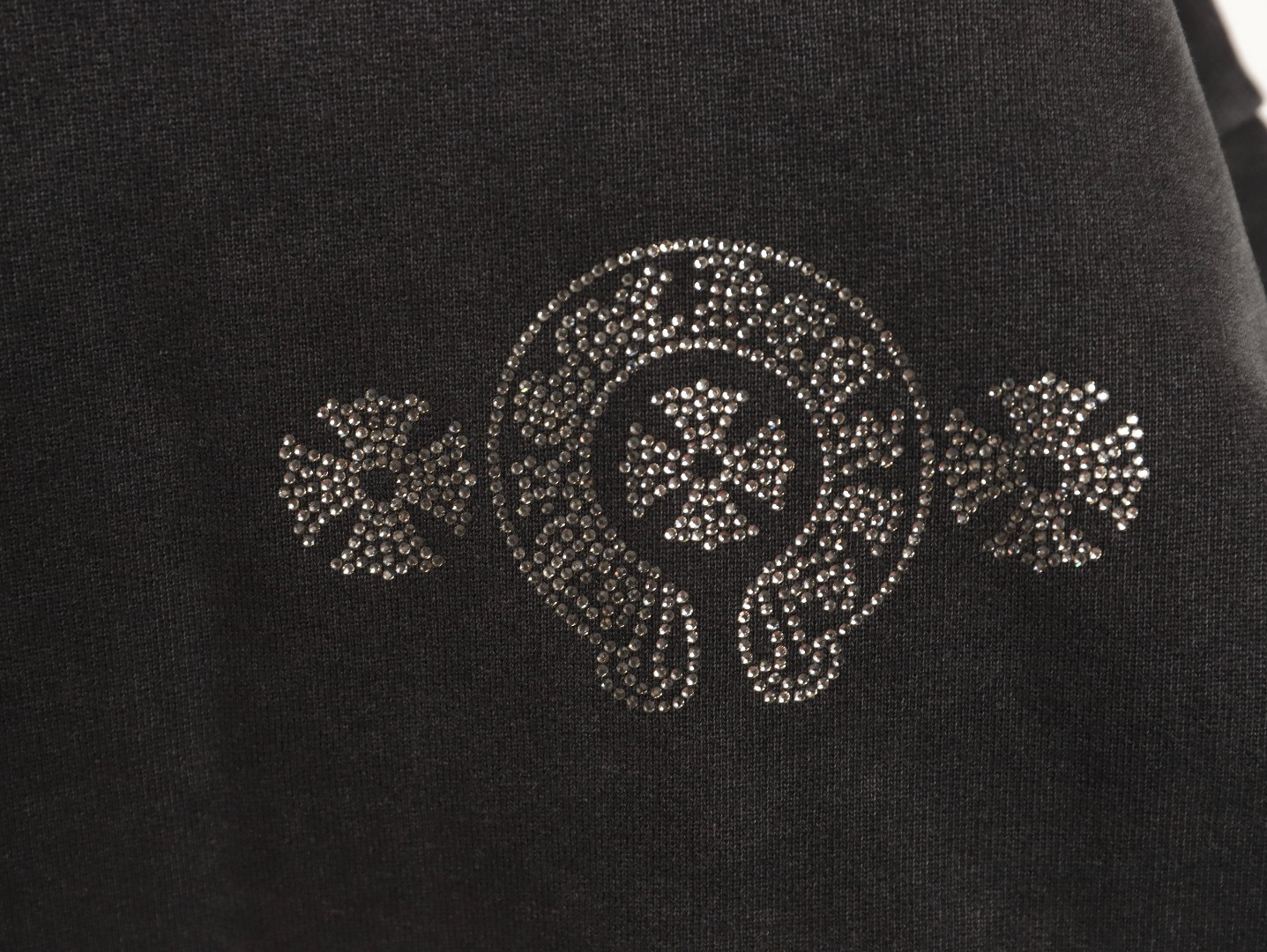 Ch*0me He**ts Hoodies