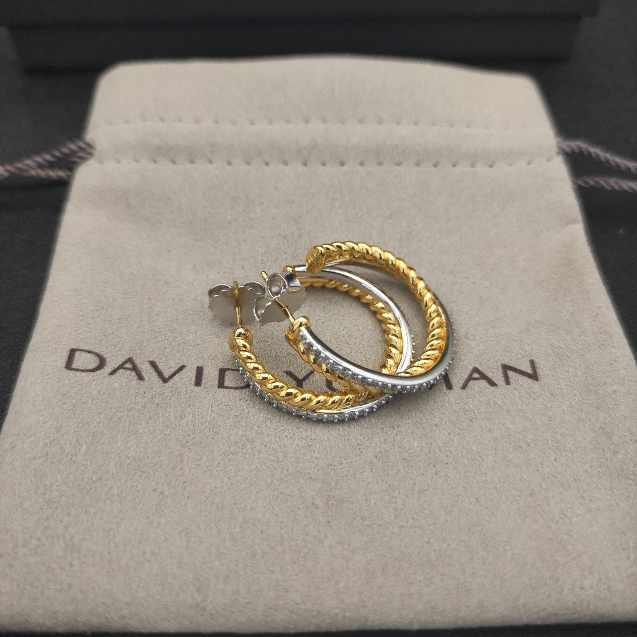 David Yurman lemniscate D1am0nd Earrings(Inner diameter about 2cm)