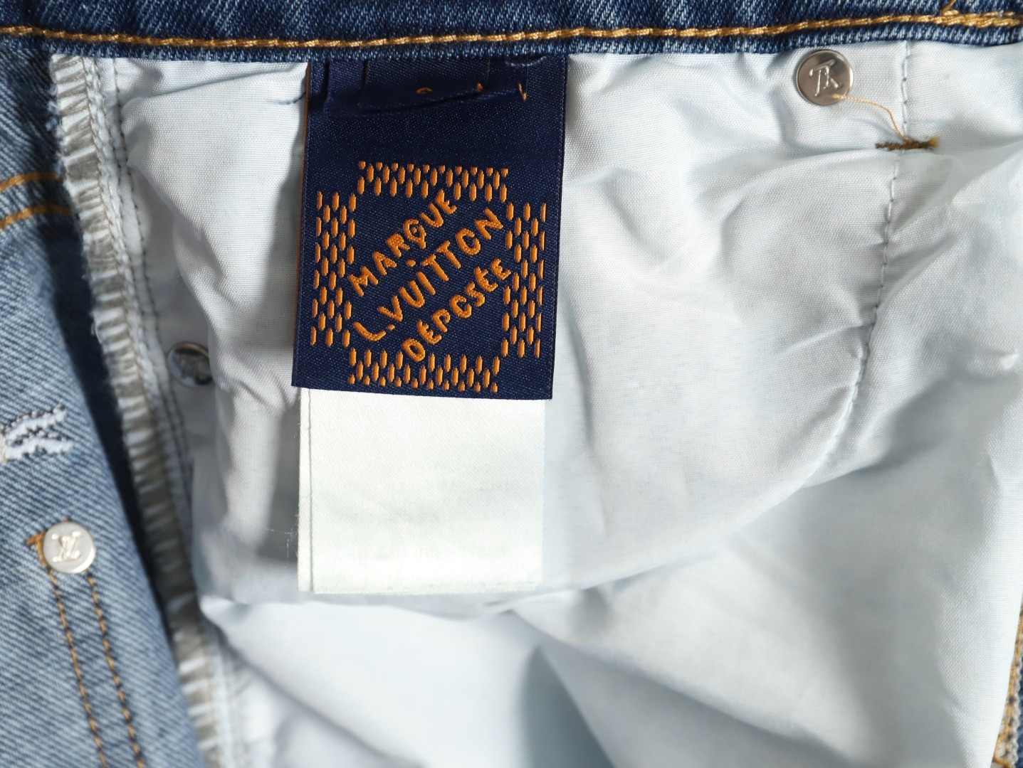 L0vis Vvtt0n LV SPRING 26SS Jeans Suit