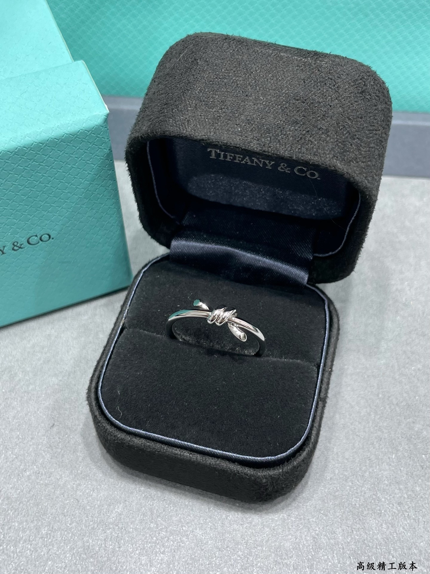 T*f*ny & Co. Knot Ring