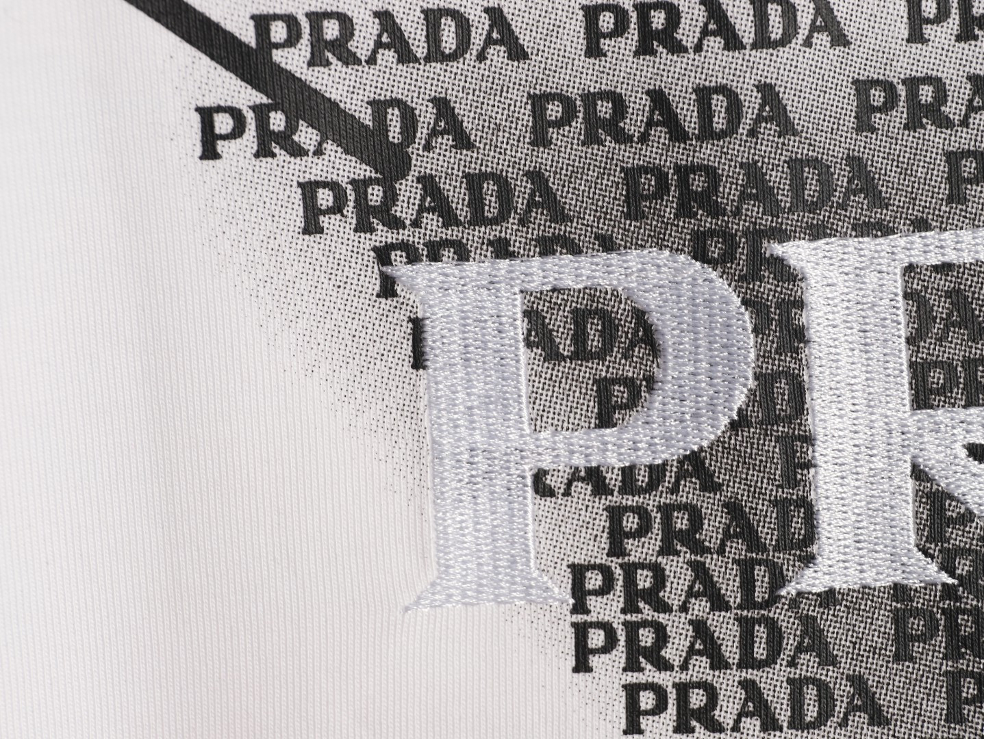 Prada 26ss Short-sleeved T-shirt