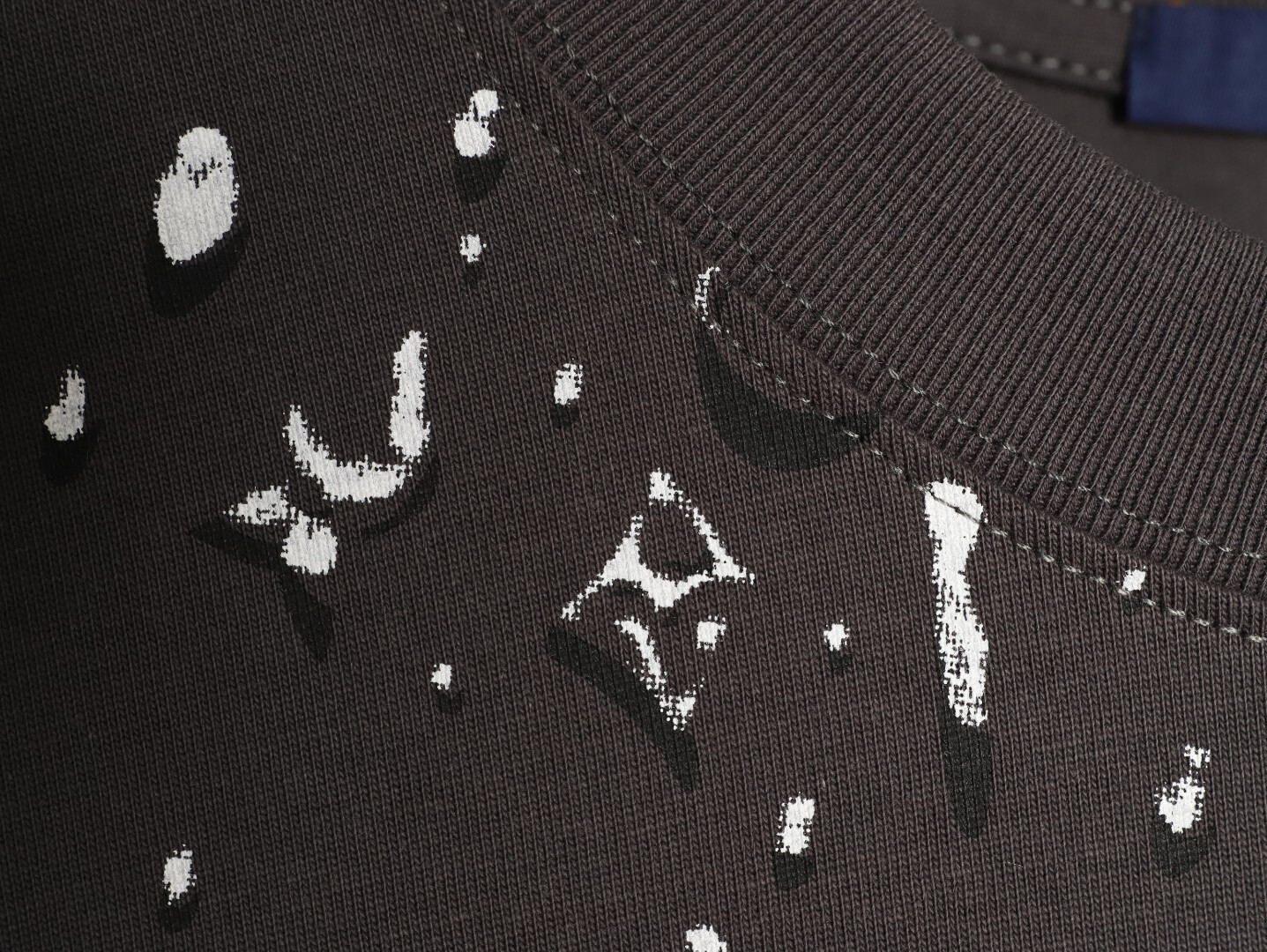 Louis Vuitton LV Short-sleeved T-shirt