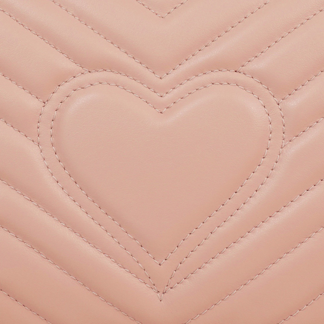 Gvc*1 GG Marmont shoulder bag 26