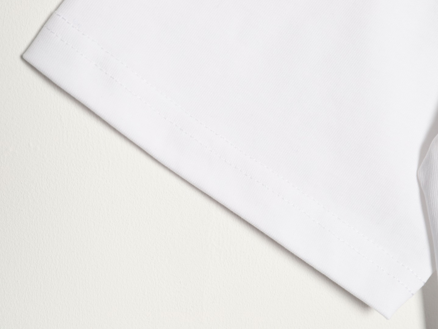 FENDI 26ss Short-sleeved T-shirt