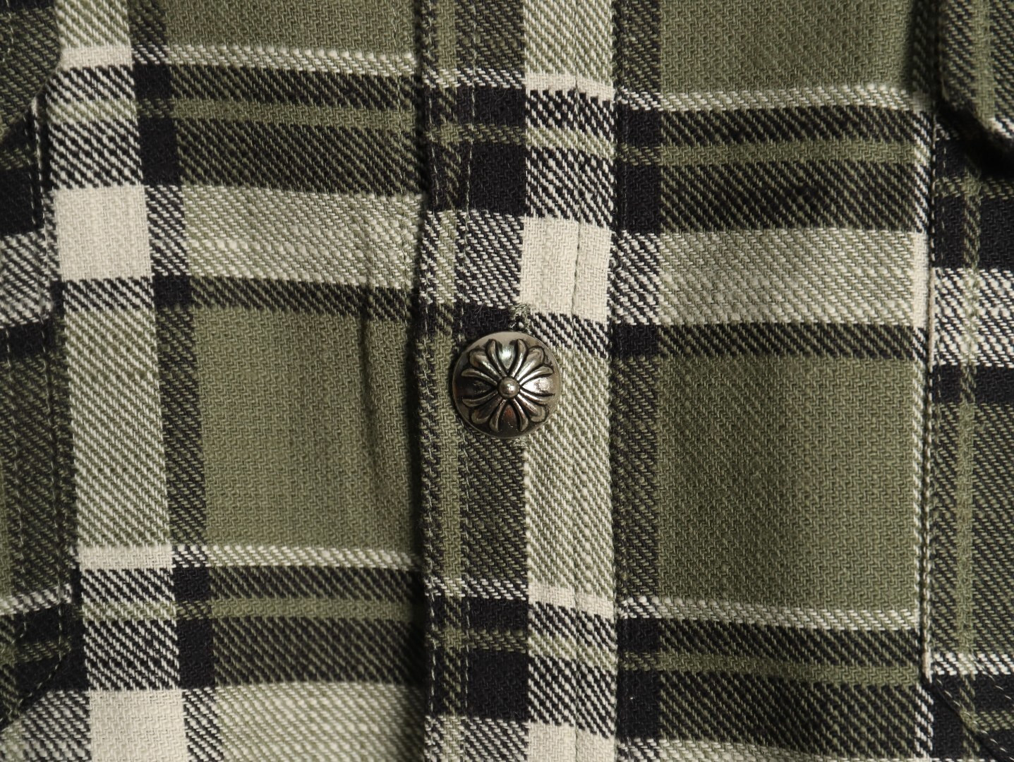 Ch*0me He**ts Long-sleeved Shirts