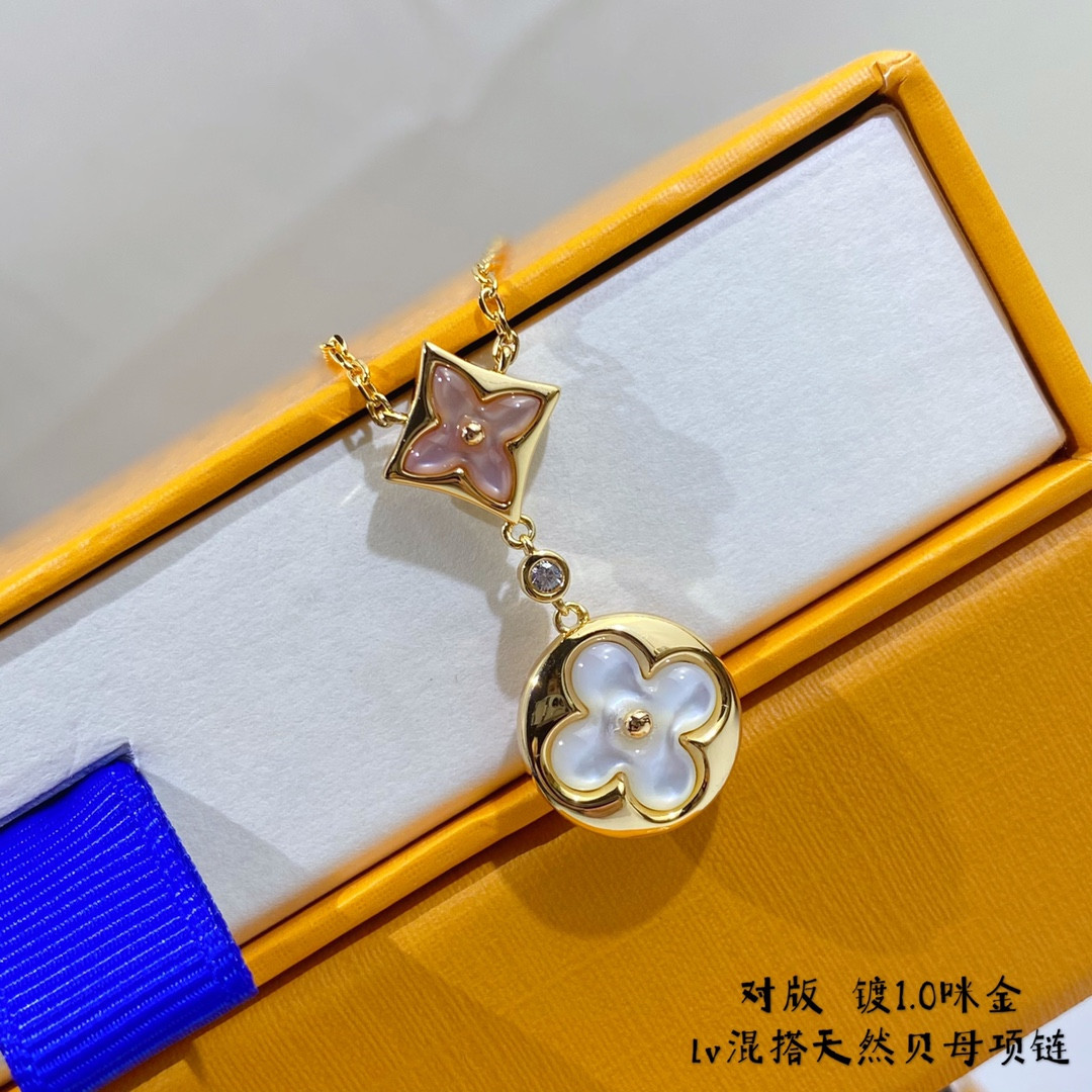 L0vis Vvtt0n Two-Flower Mandarin Duck Necklace