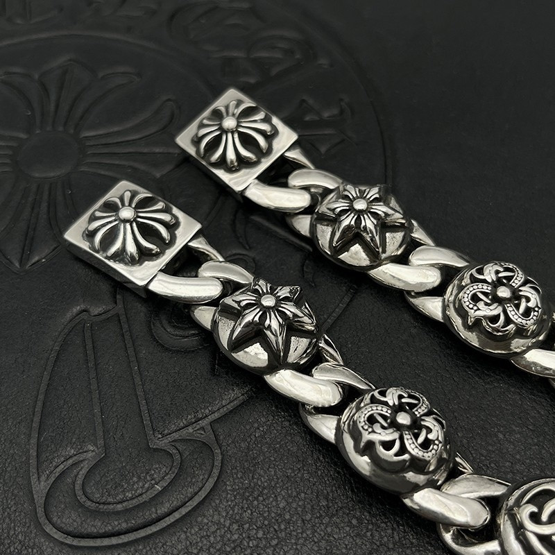 Ch*0me He**ts Bracelet