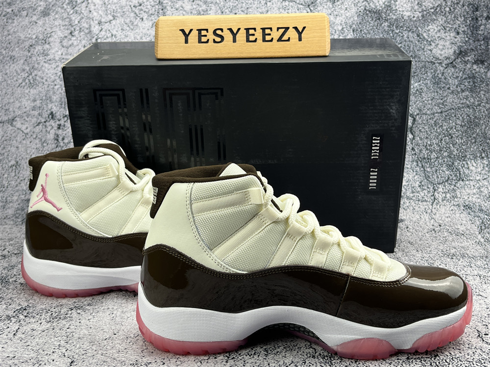 UA AIR JORDAN 11 RETRO NEAPOLITAN