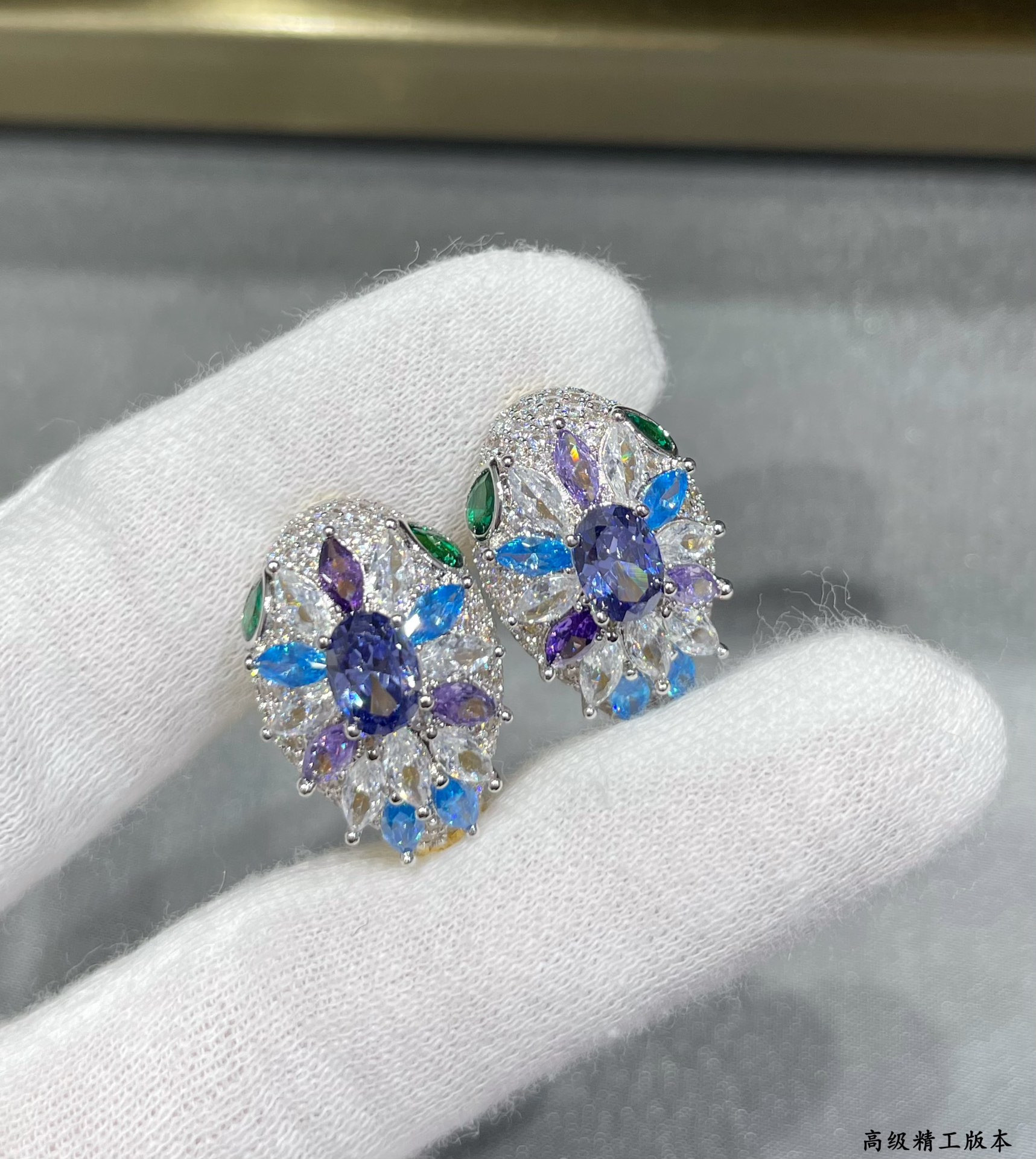 Bv1g*ai D1am0nd Princess Snake Earrings