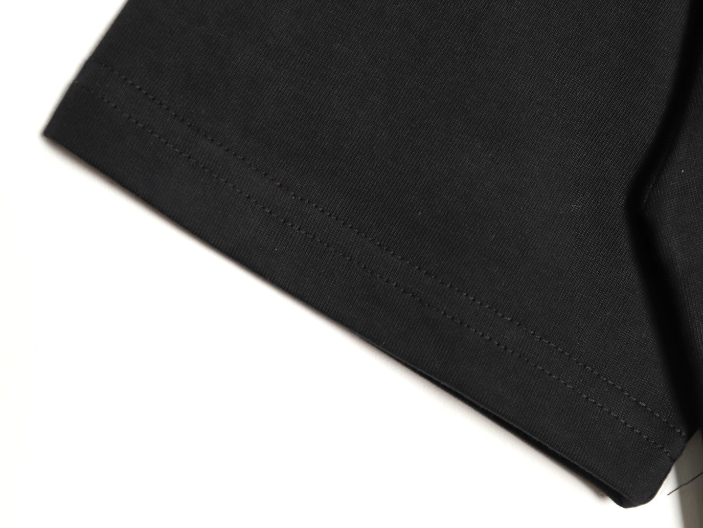 FENDI 26ss Short-sleeved T-shirt