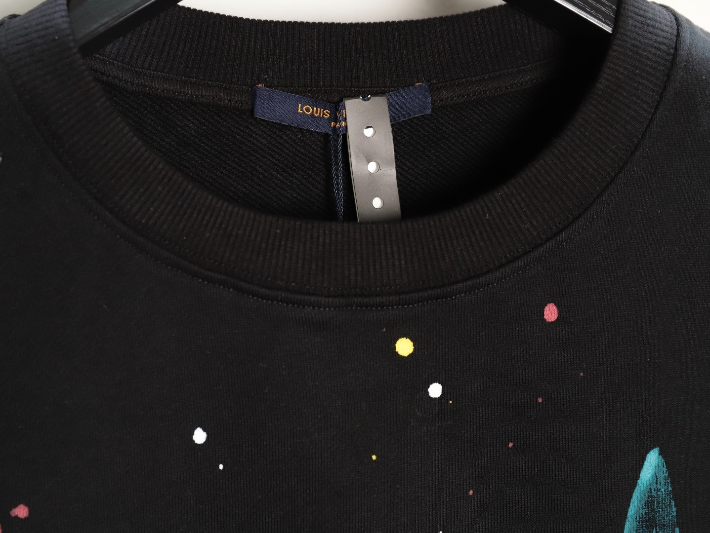 L0vis Vvtt0n Hoodies