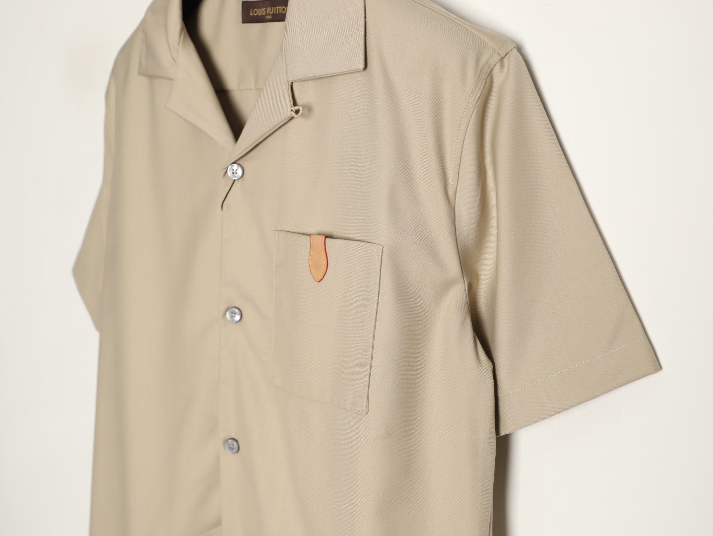 Louis Vuitton Short-sleeved Shirts