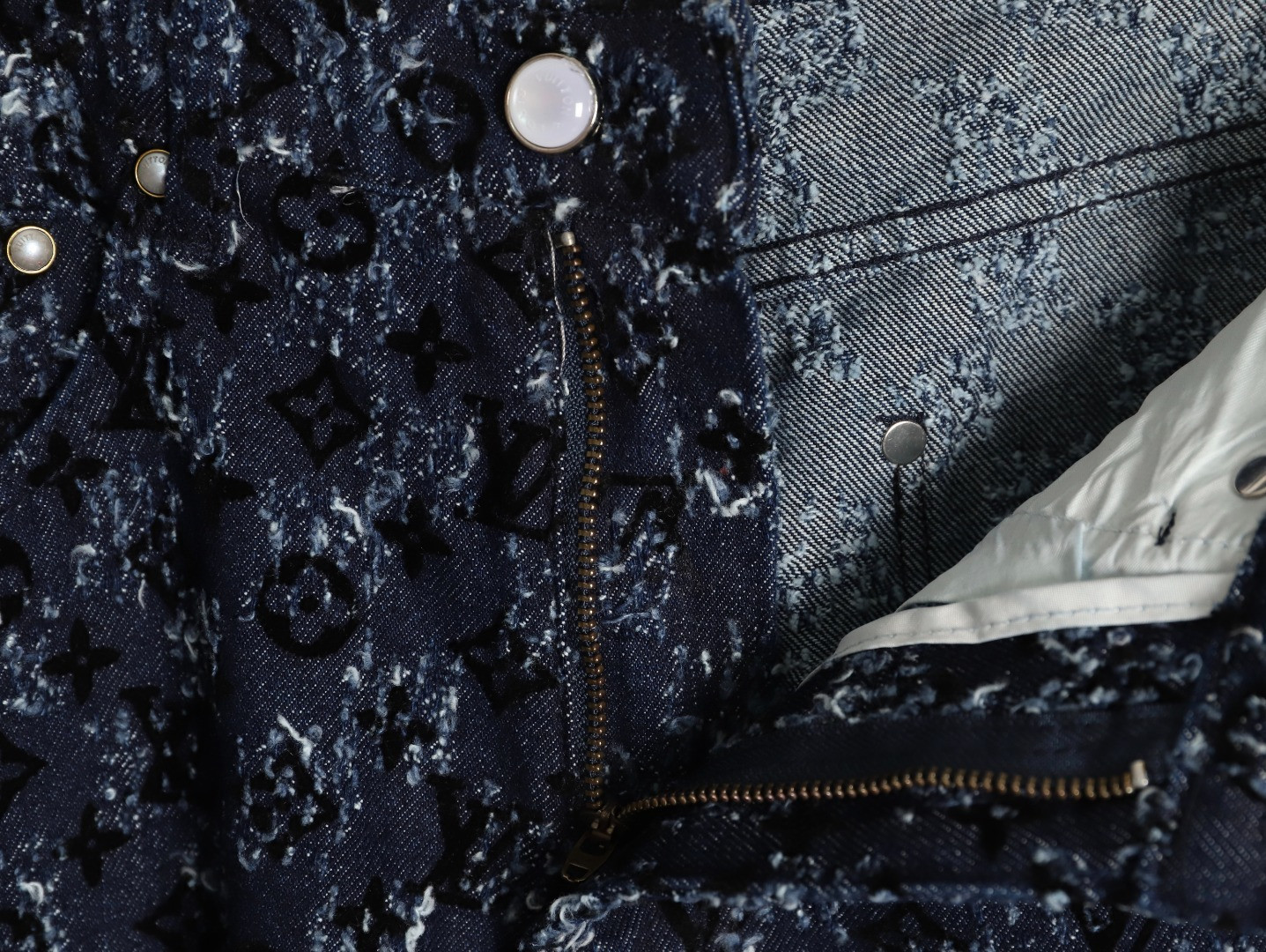 L0vis Vvtt0n LV Jeans