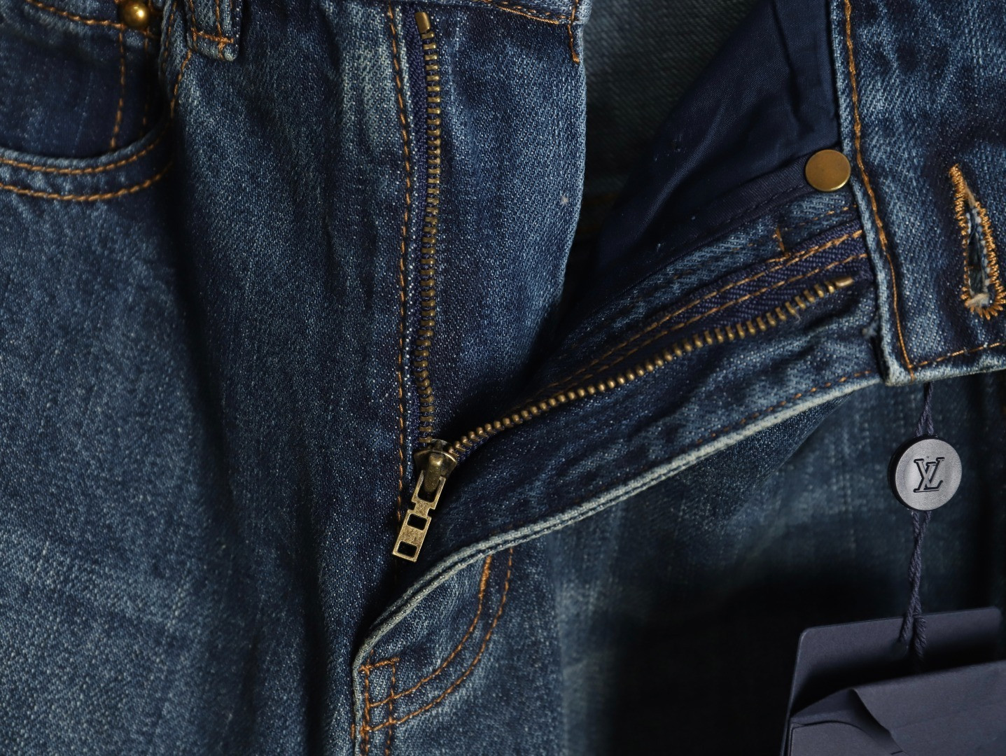 Louis Vuitton Jeans