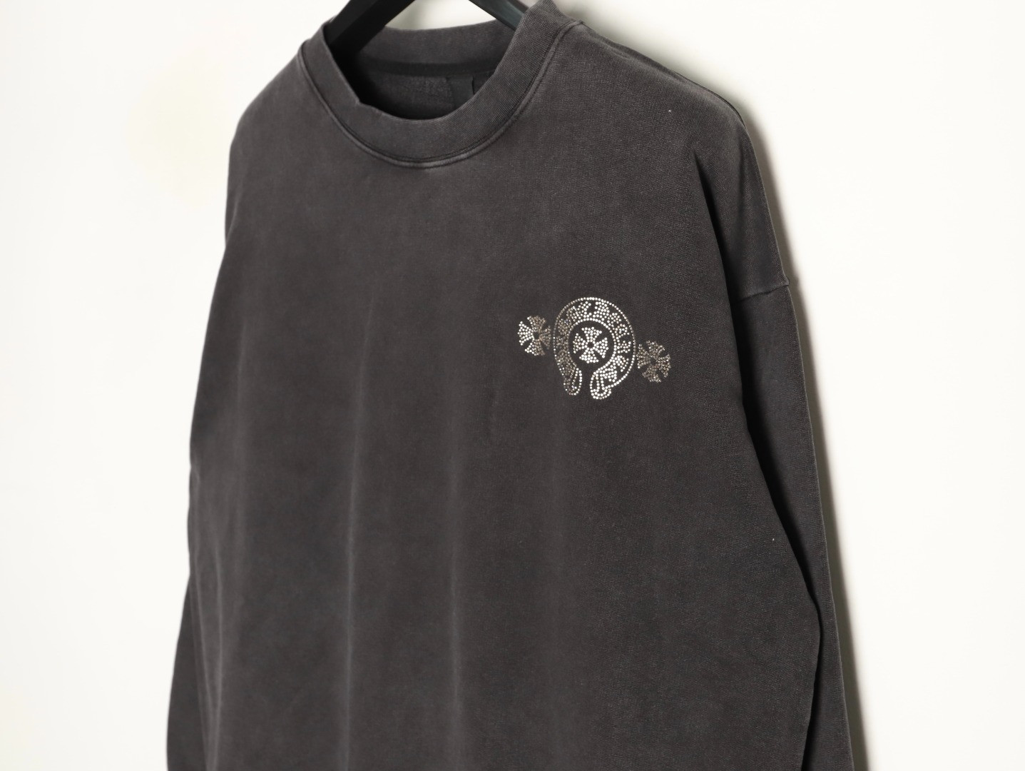 Ch*0me He**ts Hoodies