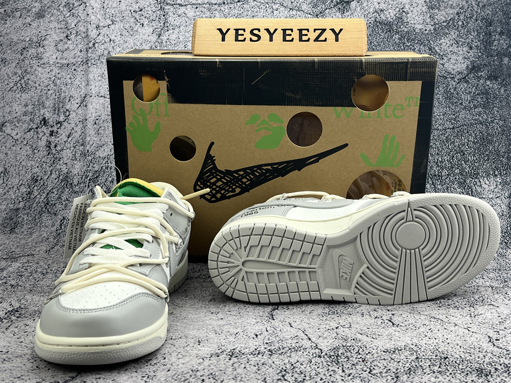 UA NIKE OFF-WHITE X DUNK LOW 