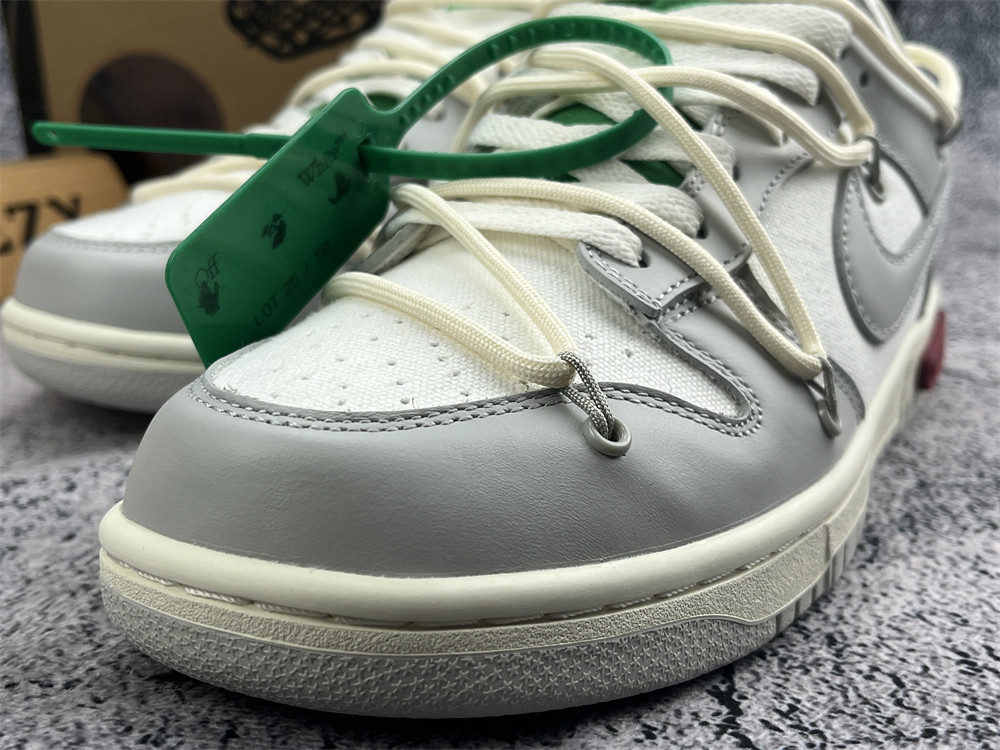 UA NIKE OFF-WHITE X DUNK LOW 