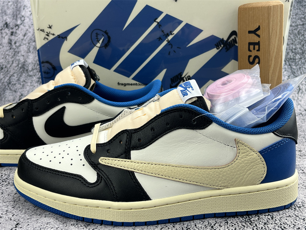 UA FRAGMENT DESIGN X TRAVIS SCOTT X AIR JORDAN 1 RETRO LOW