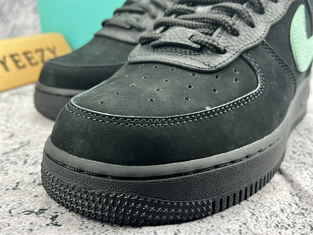 UA TIFFANY & CO. X AIR FORCE 1 LOW