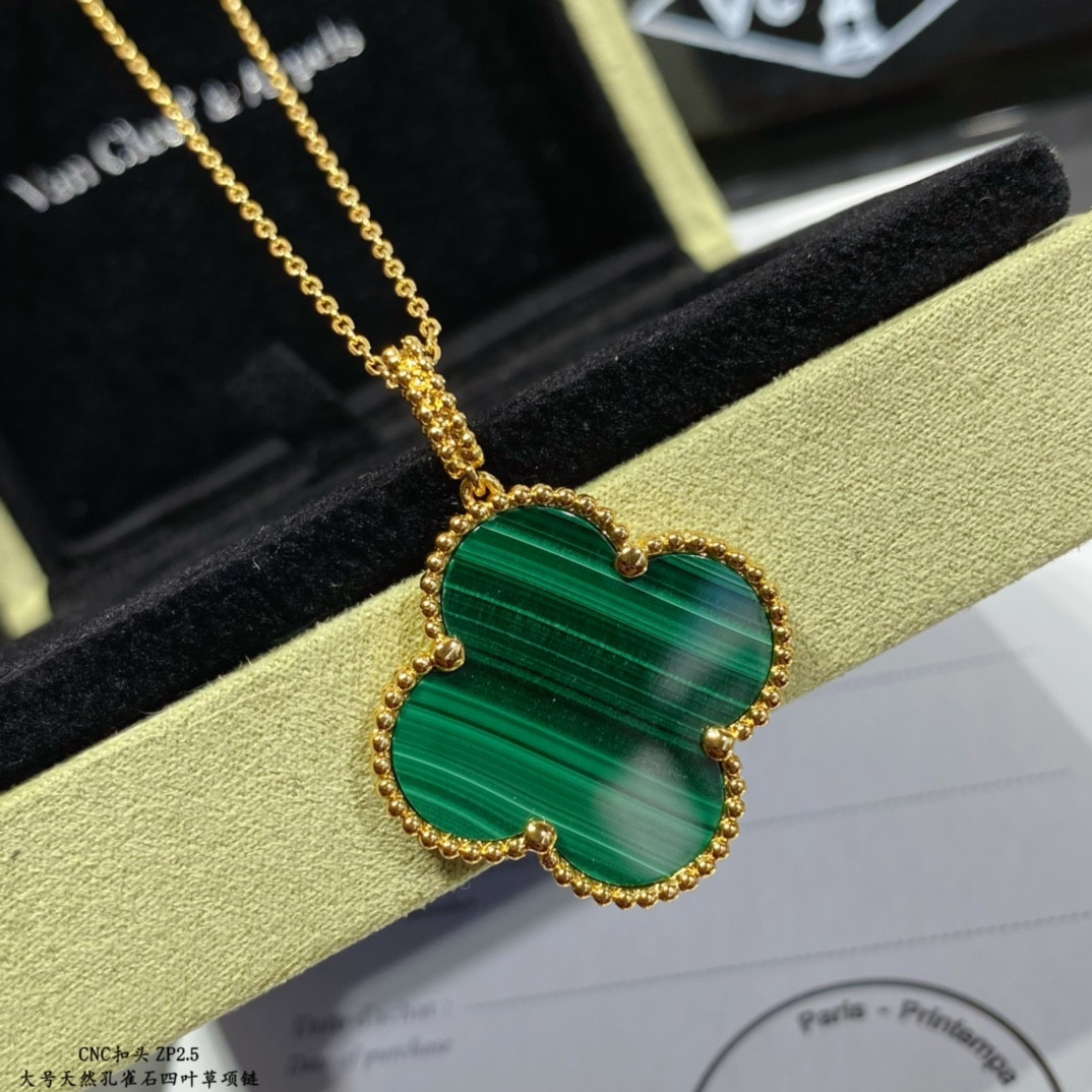 V*n Cl**f & Arpels Large Four Leaf Clover Necklace Diameter approx 2.5cm,Chain length approx 80cm