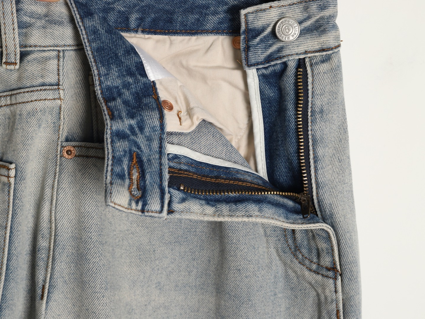 Maison Margiela mm6 Jeans