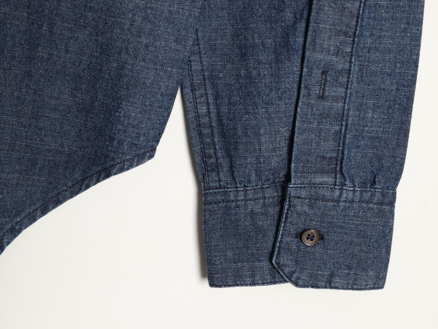 L0ew* Long-sleeved Shirts