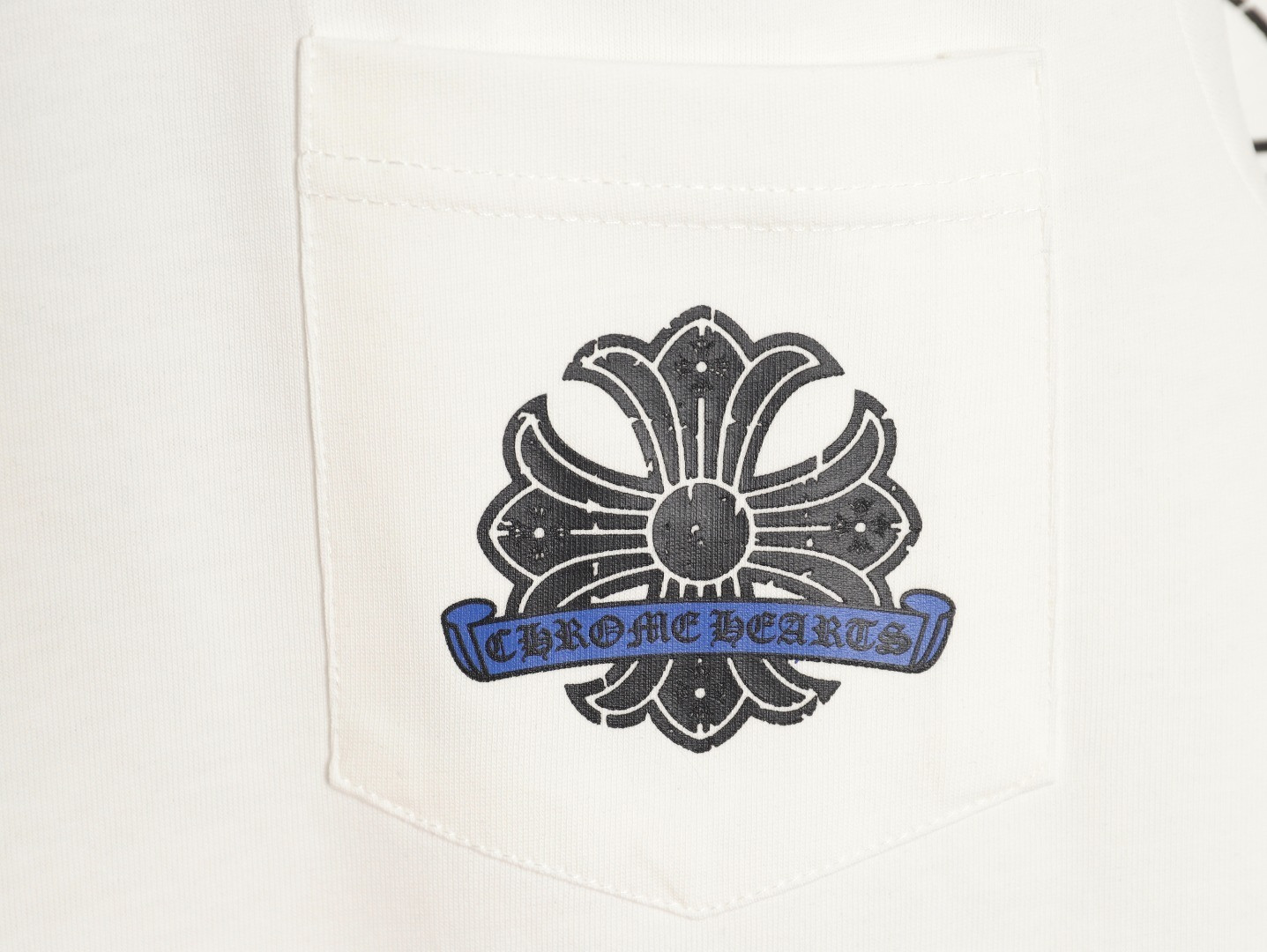 Ch*0me He**ts Long-Sleeved T-shirt