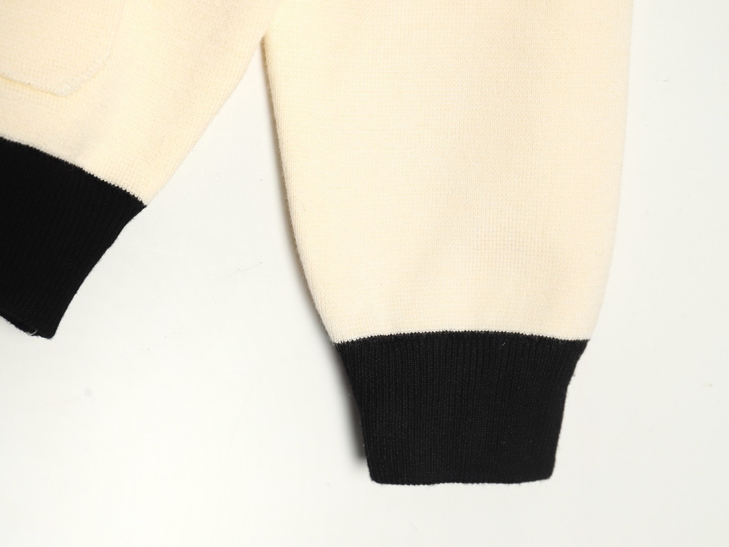 Ch**el knitting Sweaters