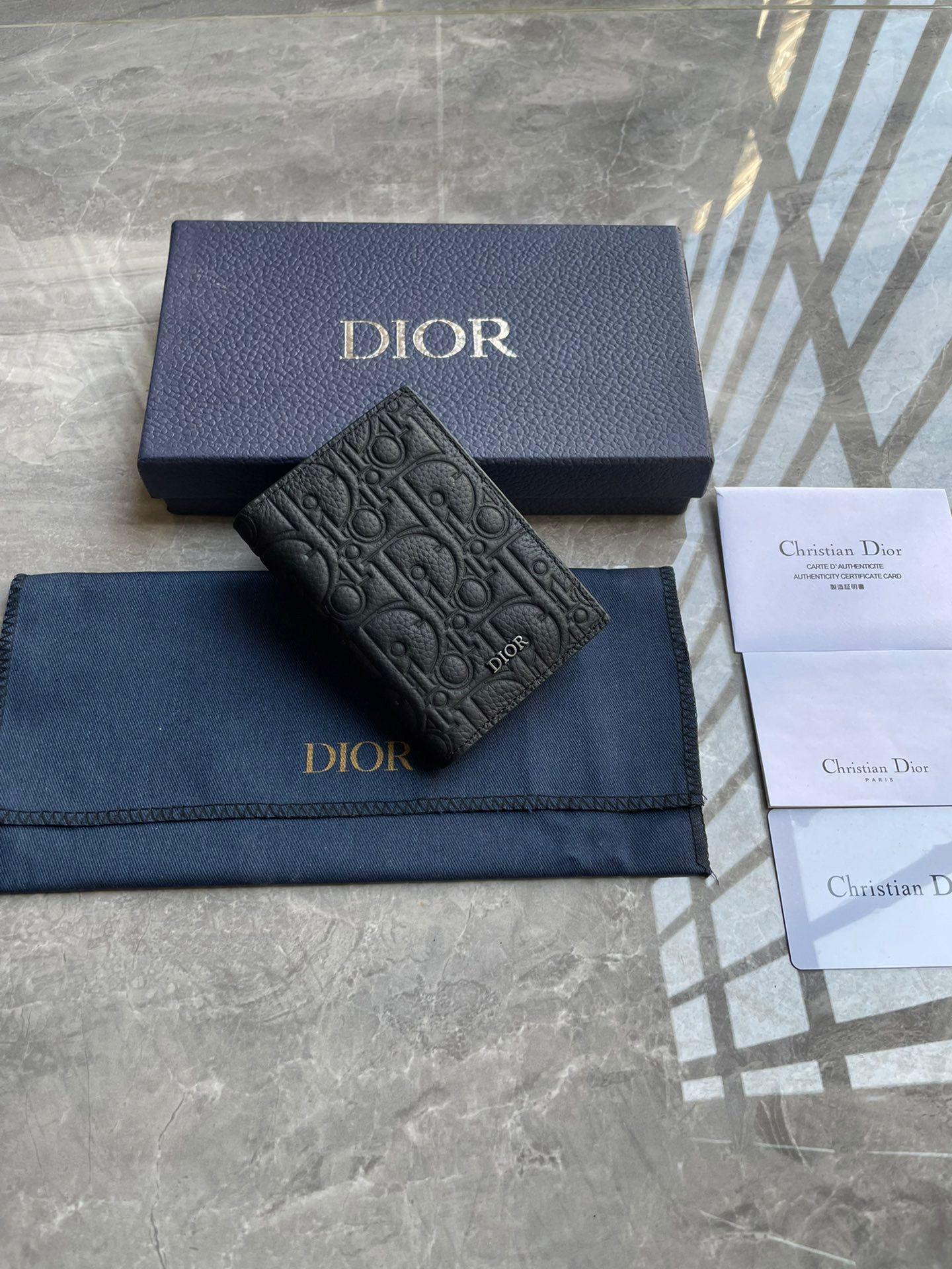 D10r Card Holder
