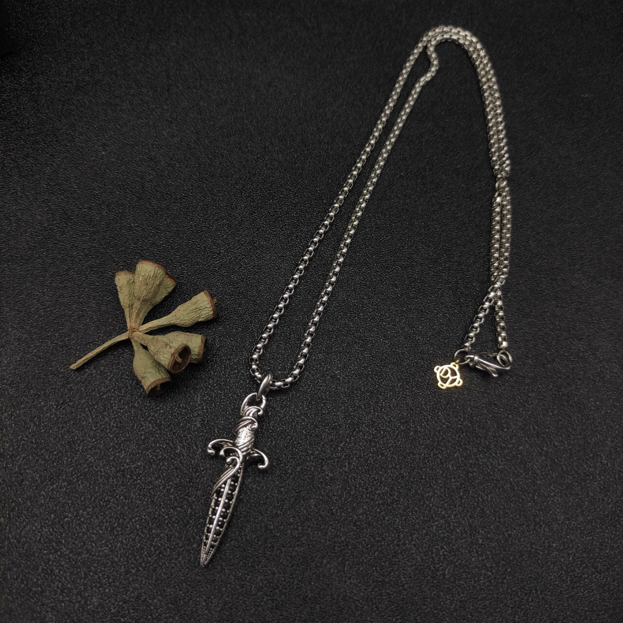 David Yurman sword Necklace(Chain length 50+5cm delay chain Chain thickness 3mm)