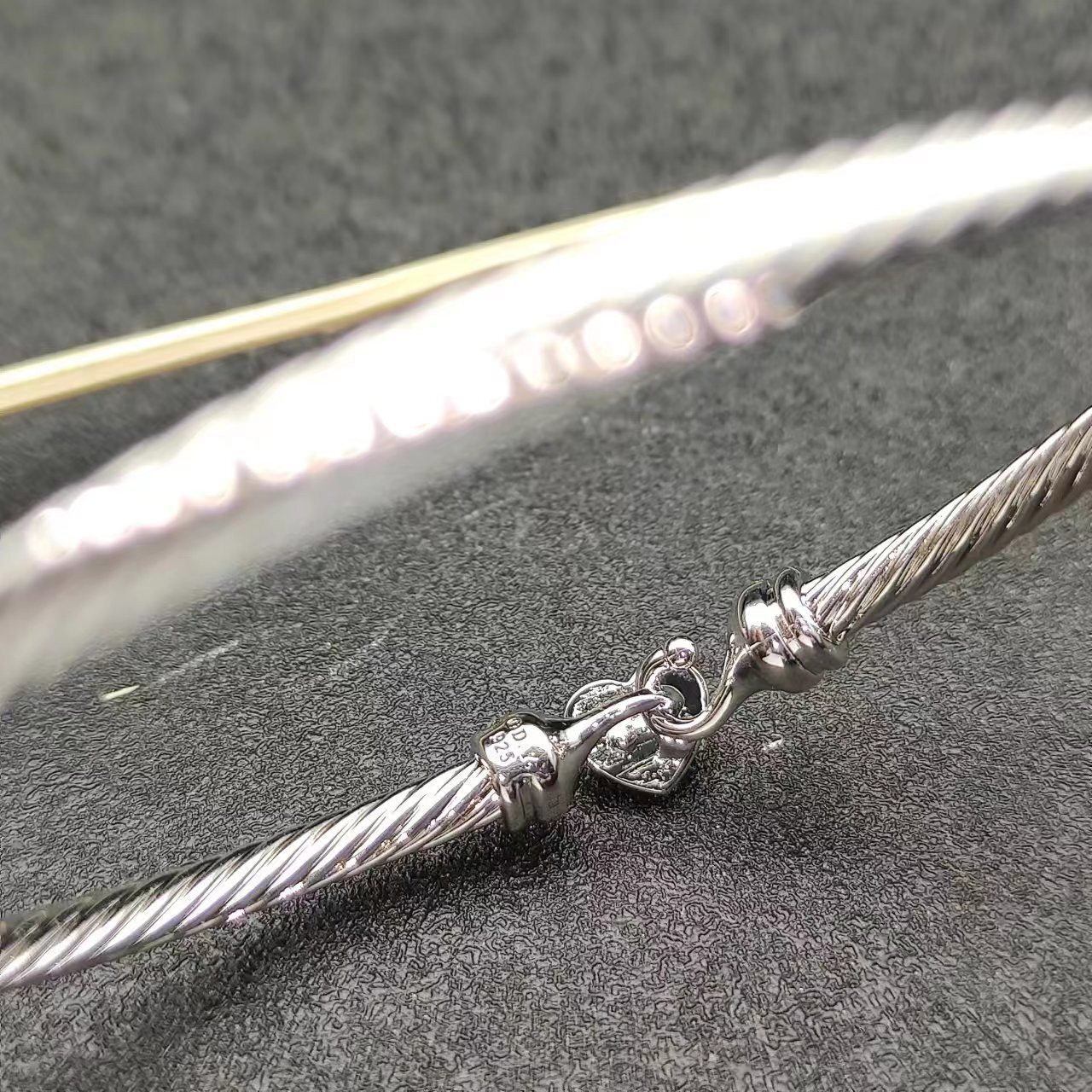 David Yurman 3mm Hook Bracelet(wrist circumference 15-18cm)